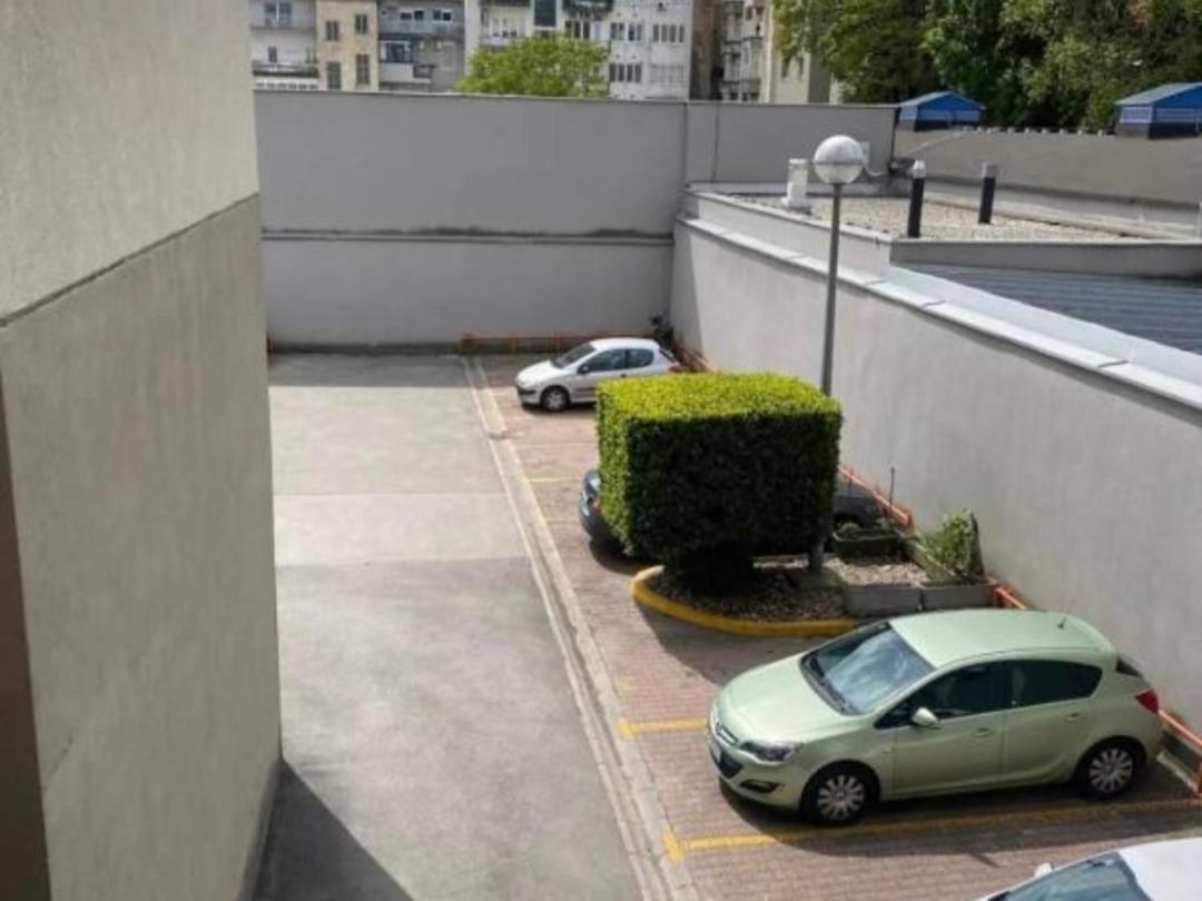 Lea Apartment - Free Parking In Front For 2 Cars Zagreb Luaran gambar