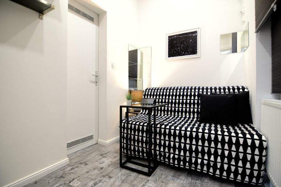 Lea Apartment - Free Parking In Front For 2 Cars Zagreb Luaran gambar